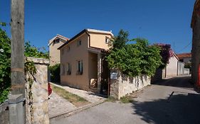 Apartment Limun